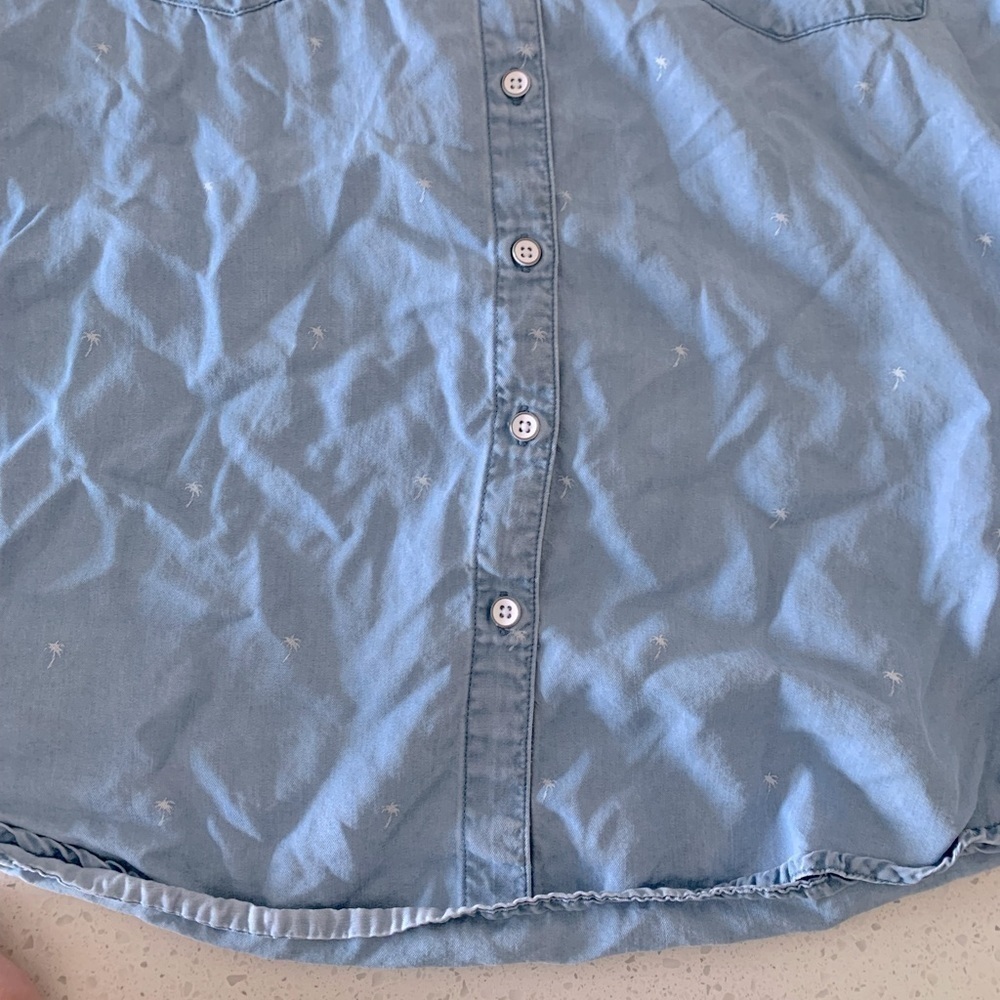 Jachs Girlfriend Chambray Palm Tree Button Down T… - image 6